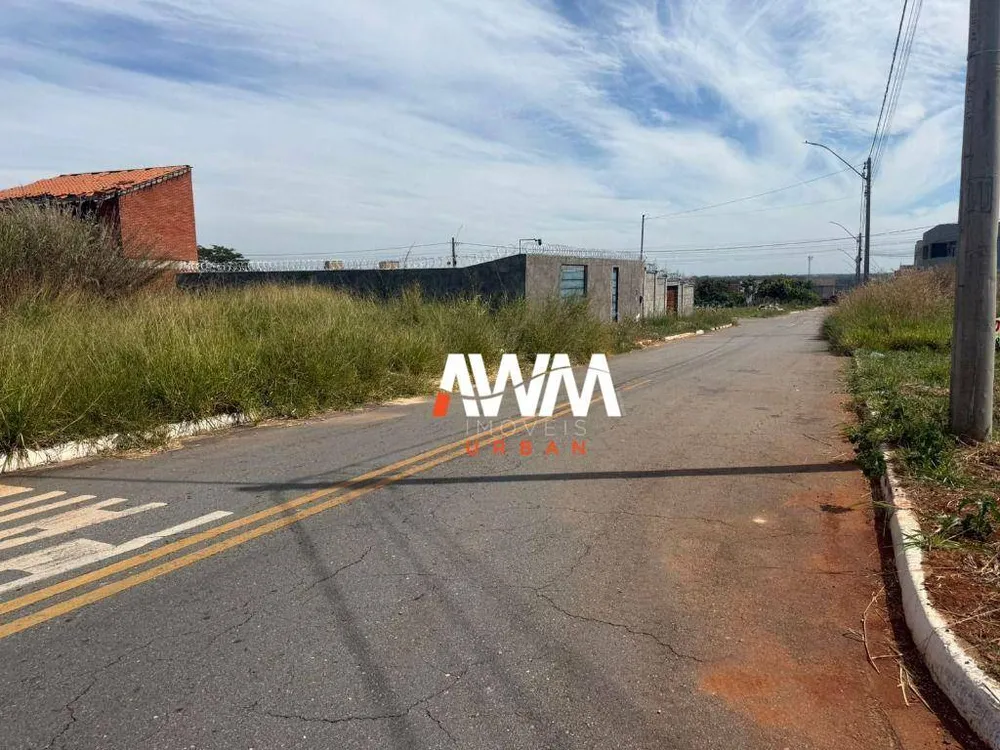 Loteamento e Condomínio, 320 m² - Foto 2