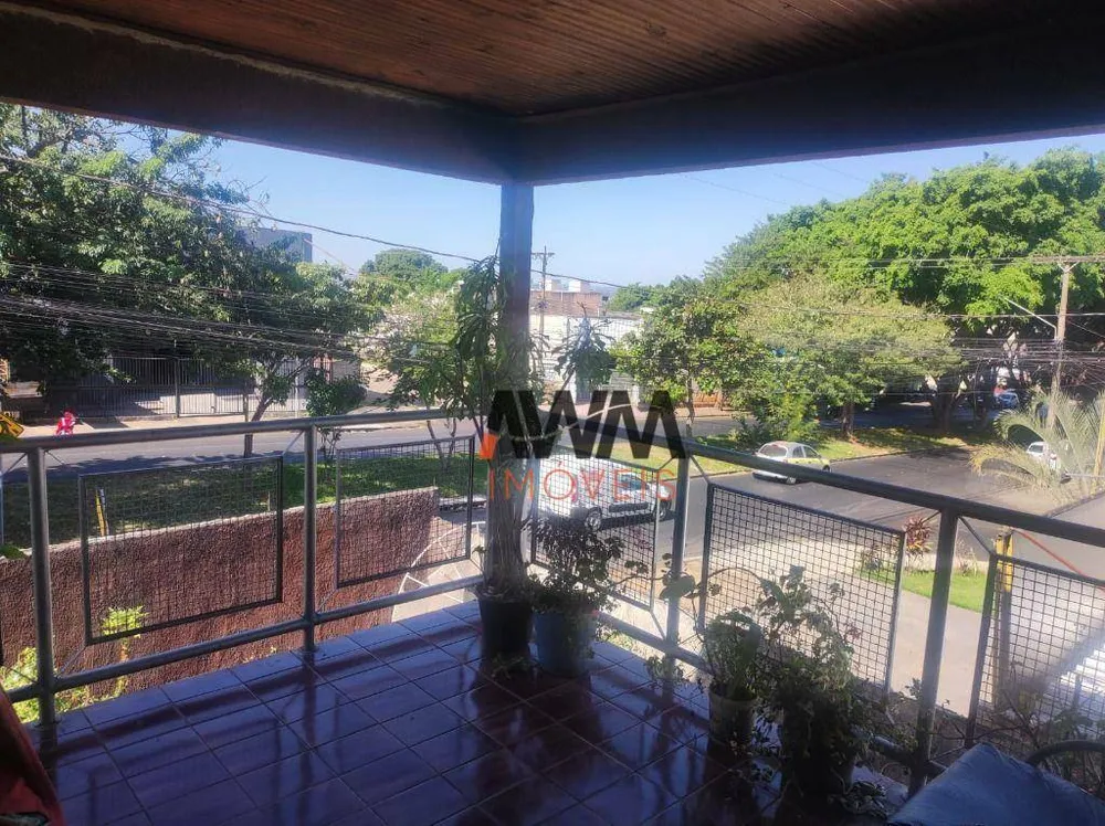 Sobrado, 4 quartos, 205 m² - Foto 1