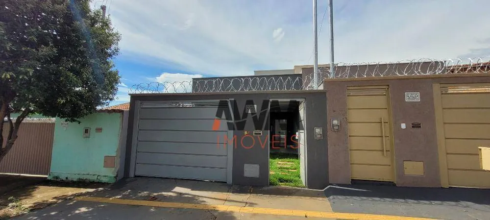 Casa, 3 quartos, 126 m² - Foto 2