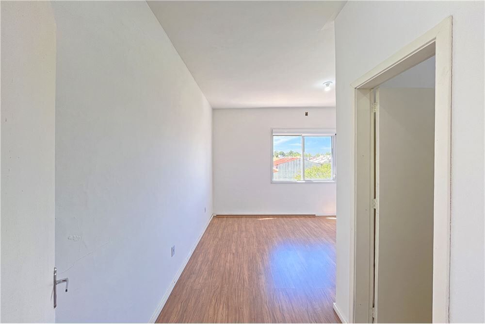 Casa à venda com 2 quartos, 88m² - Foto 3