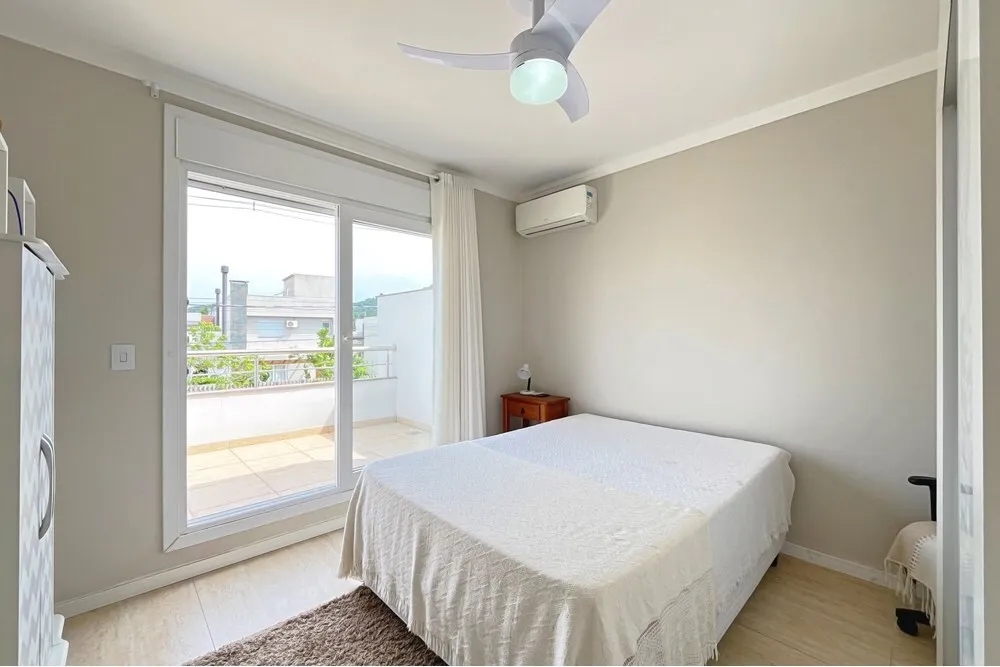 Casa, 3 quartos, 154 m² - Foto 1