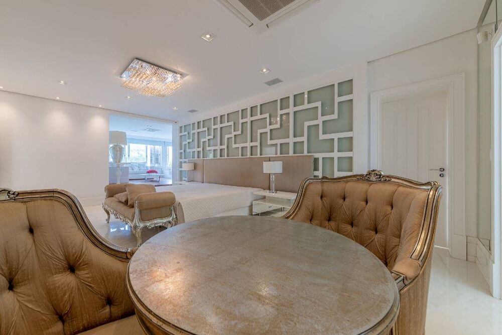 Casa de Condomínio à venda com 4 quartos, 724m² - Foto 4