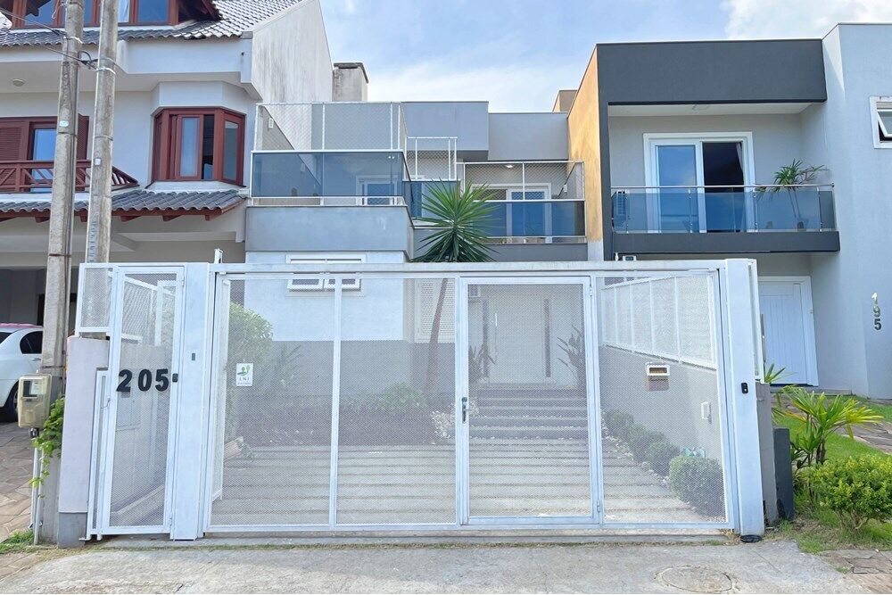Casa à venda com 3 quartos, 210m² - Foto 7