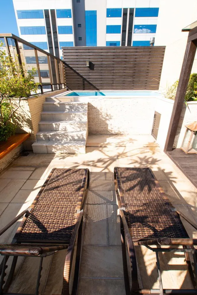 Cobertura, 3 quartos, 279 m² - Foto 2