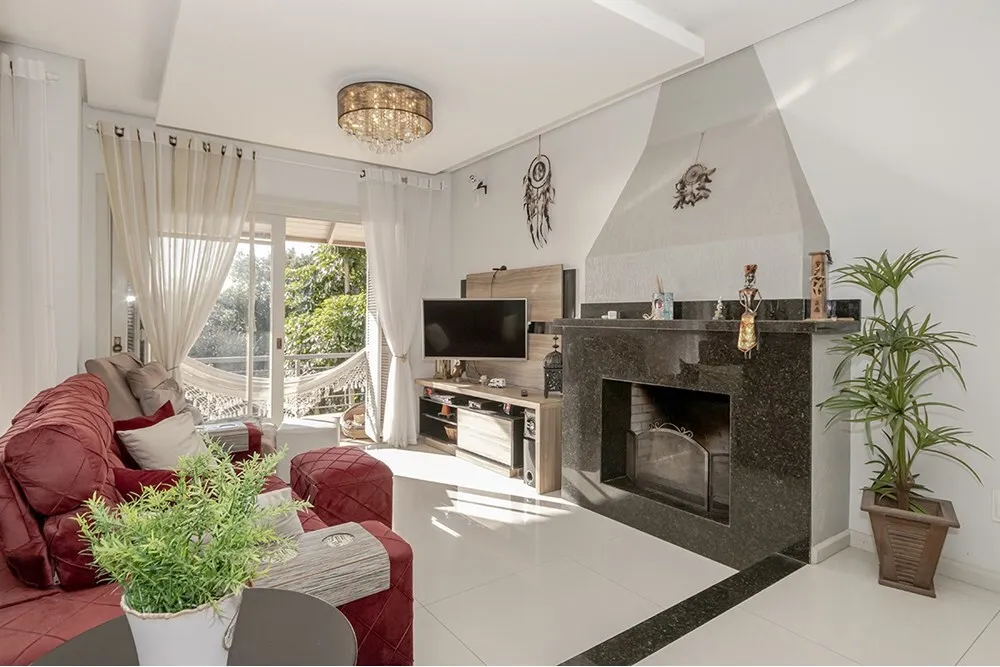 Casa, 3 quartos, 304 m² - Foto 1
