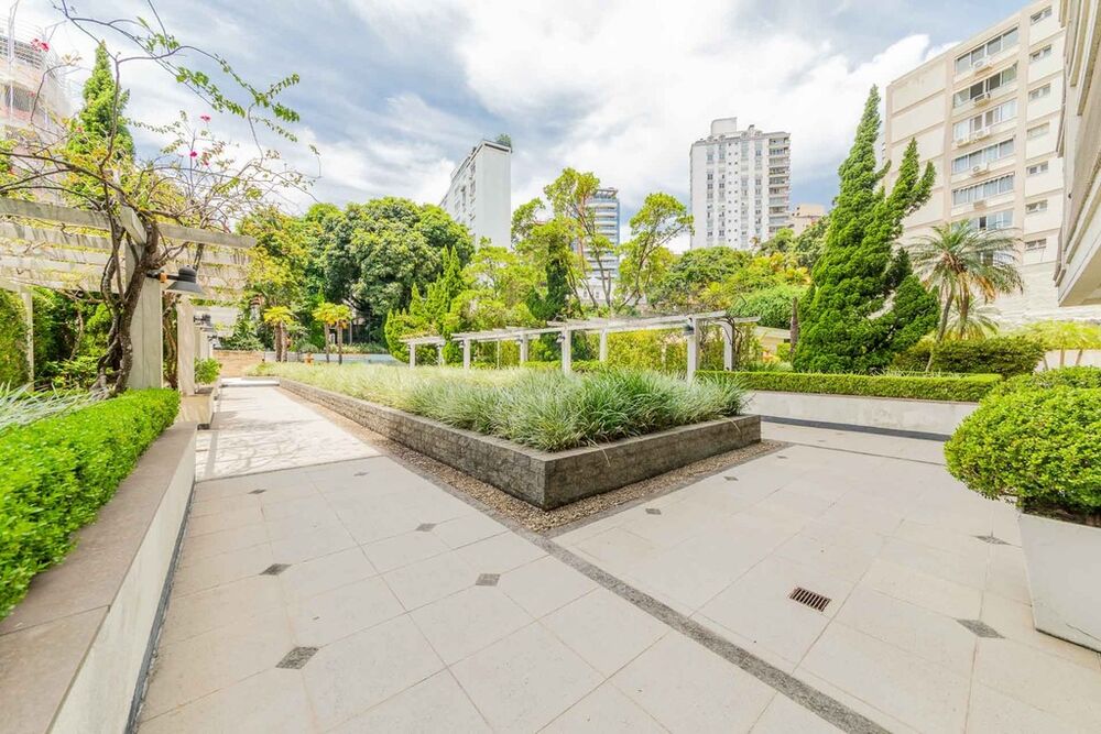 Apartamento à venda com 3 quartos, 162m² - Foto 3