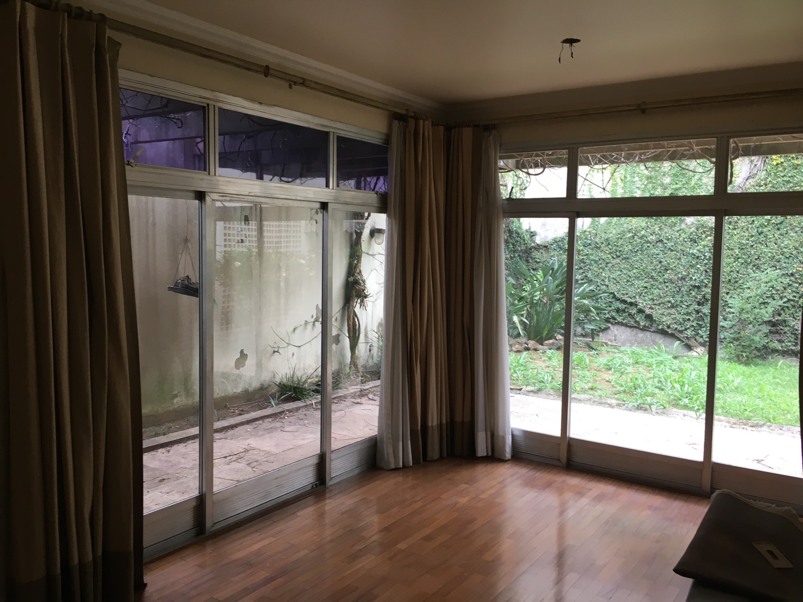 Casa à venda com 3 quartos, 400m² - Foto 9