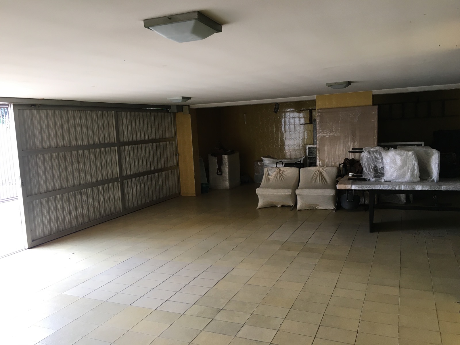 Casa à venda com 3 quartos, 400m² - Foto 3