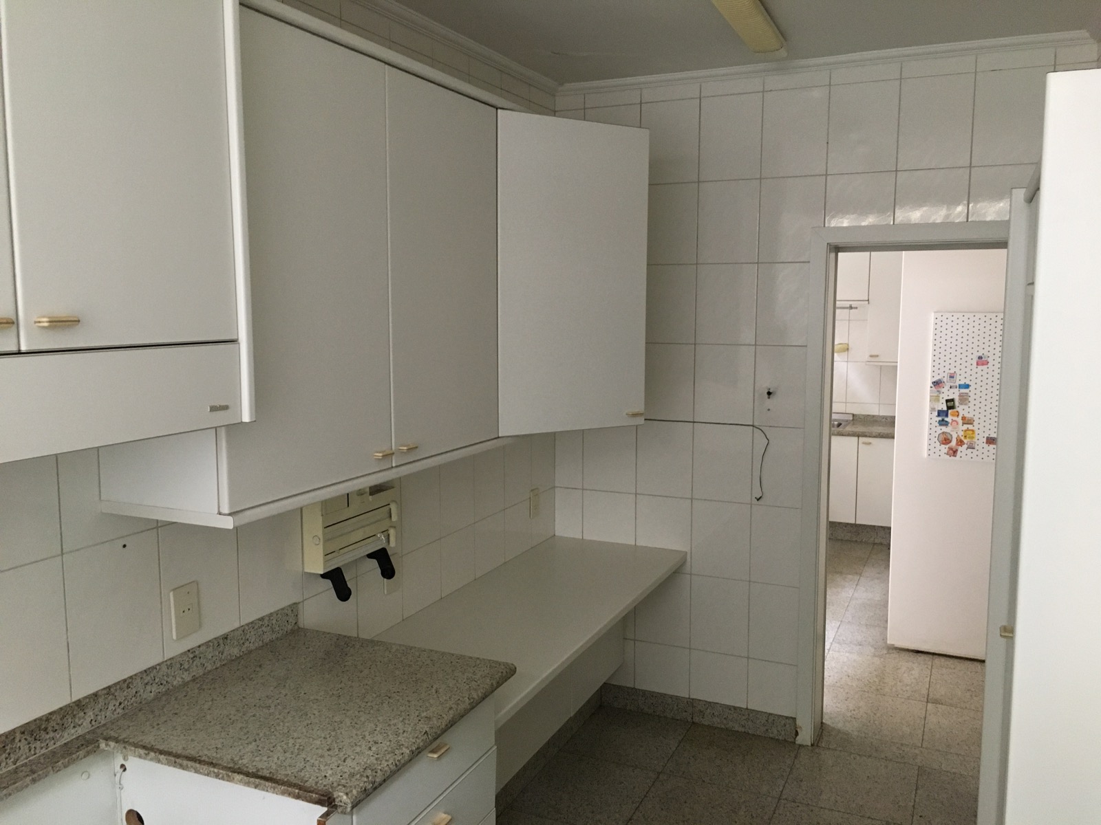 Casa à venda com 3 quartos, 400m² - Foto 14