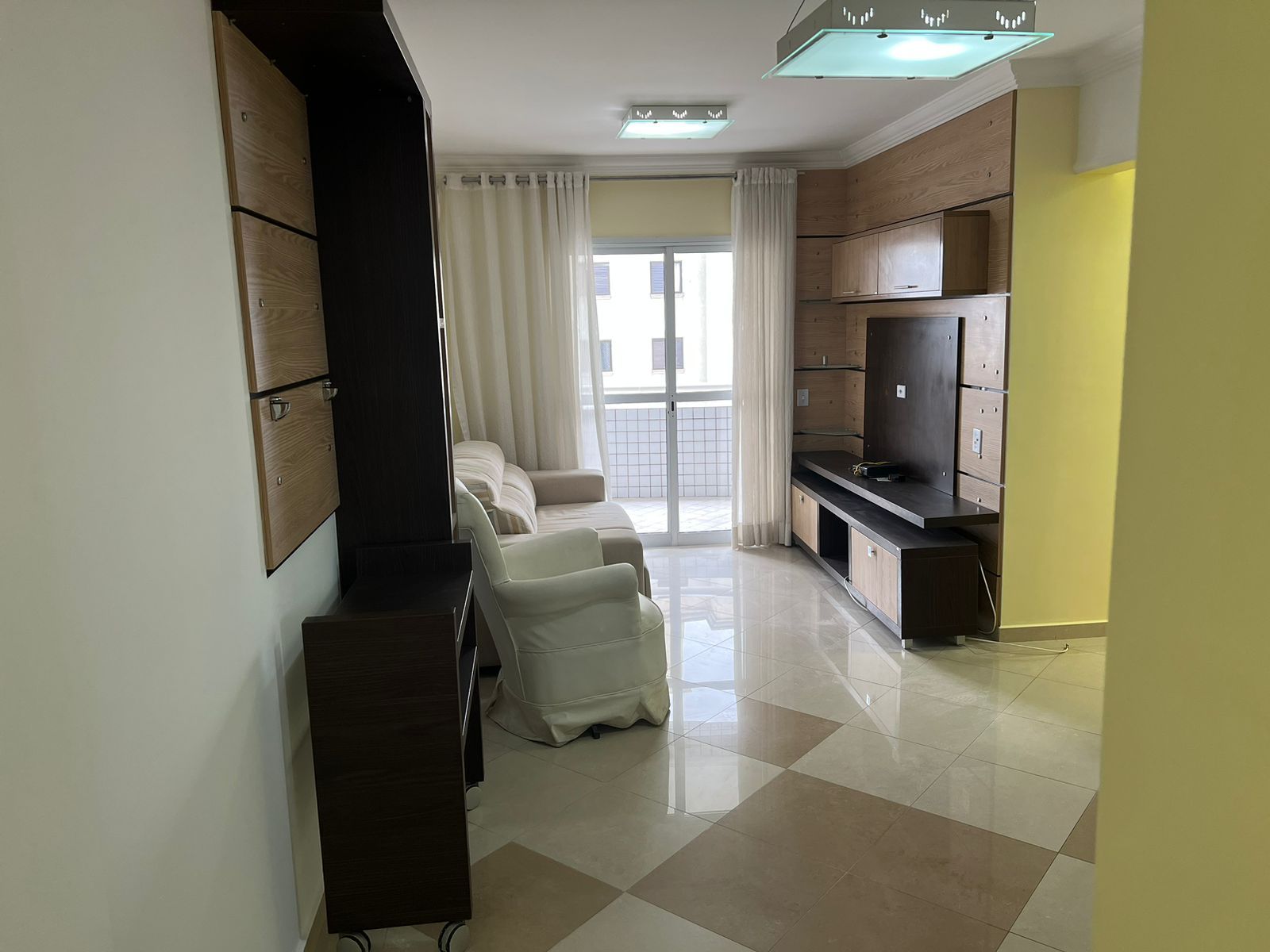 Apartamento para alugar com 3 quartos, 82m² - Foto 5