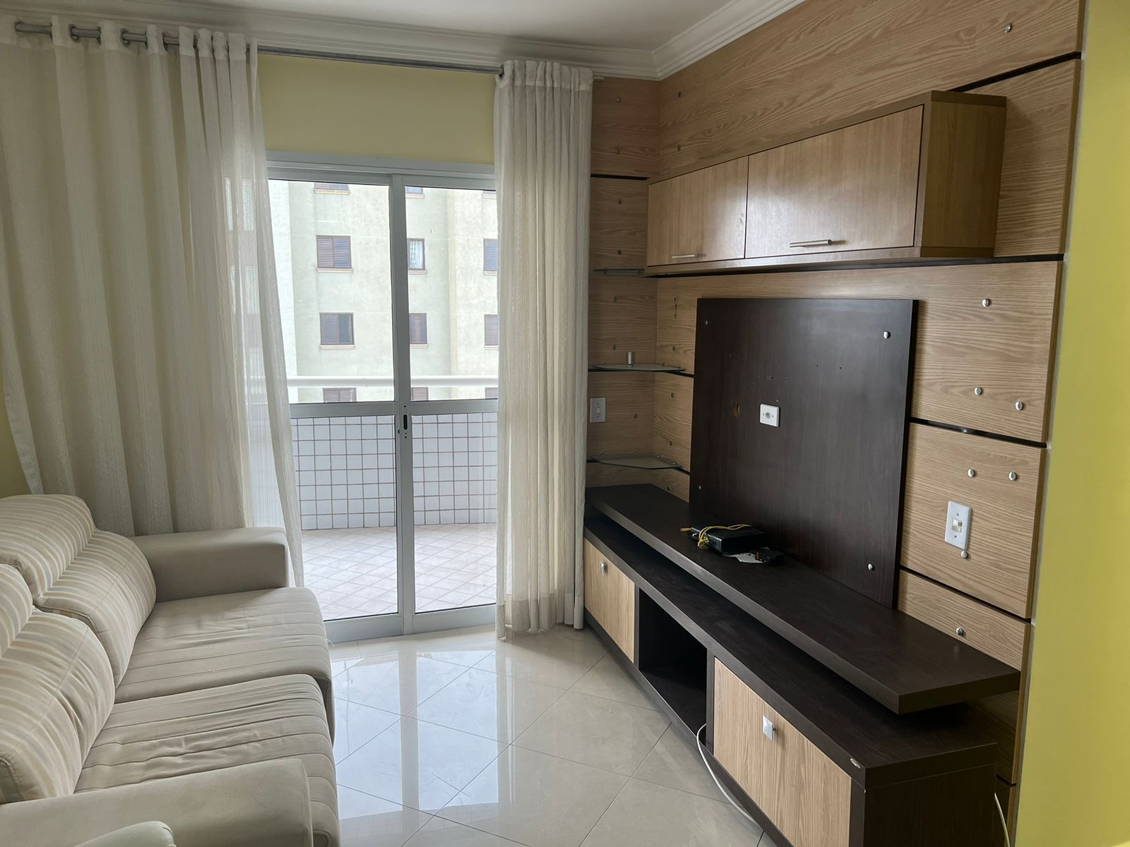 Apartamento para alugar com 3 quartos, 82m² - Foto 11