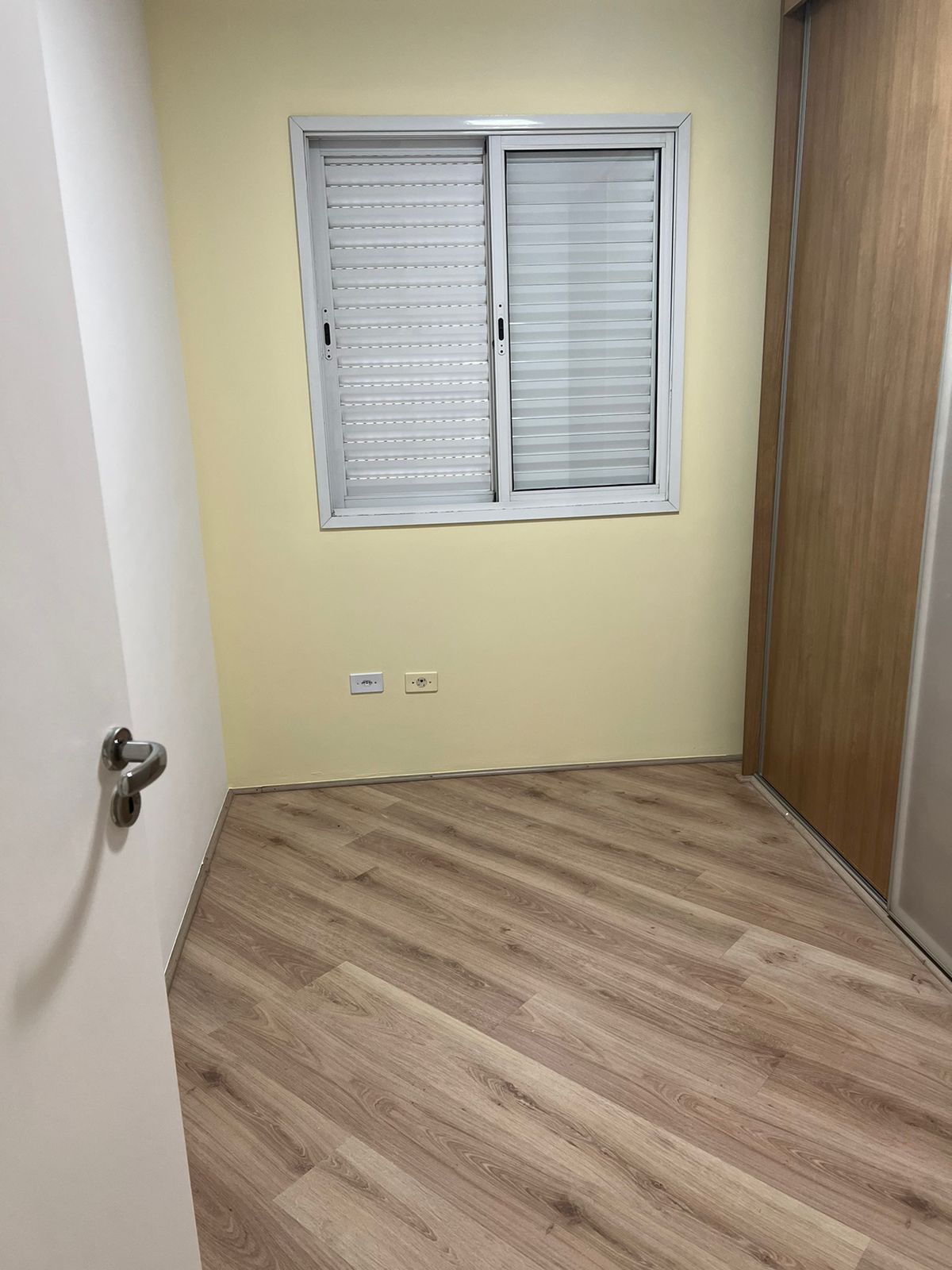 Apartamento para alugar com 3 quartos, 82m² - Foto 2