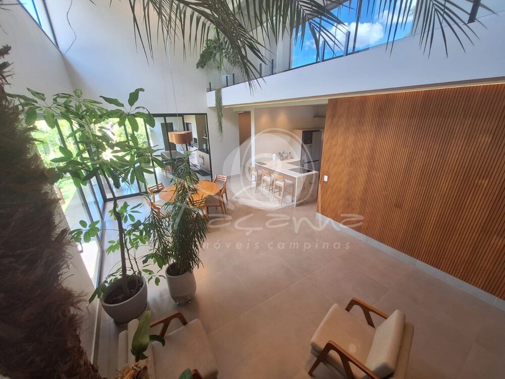 Casa de Condomínio à venda com 3 quartos, 253m² - Foto 4