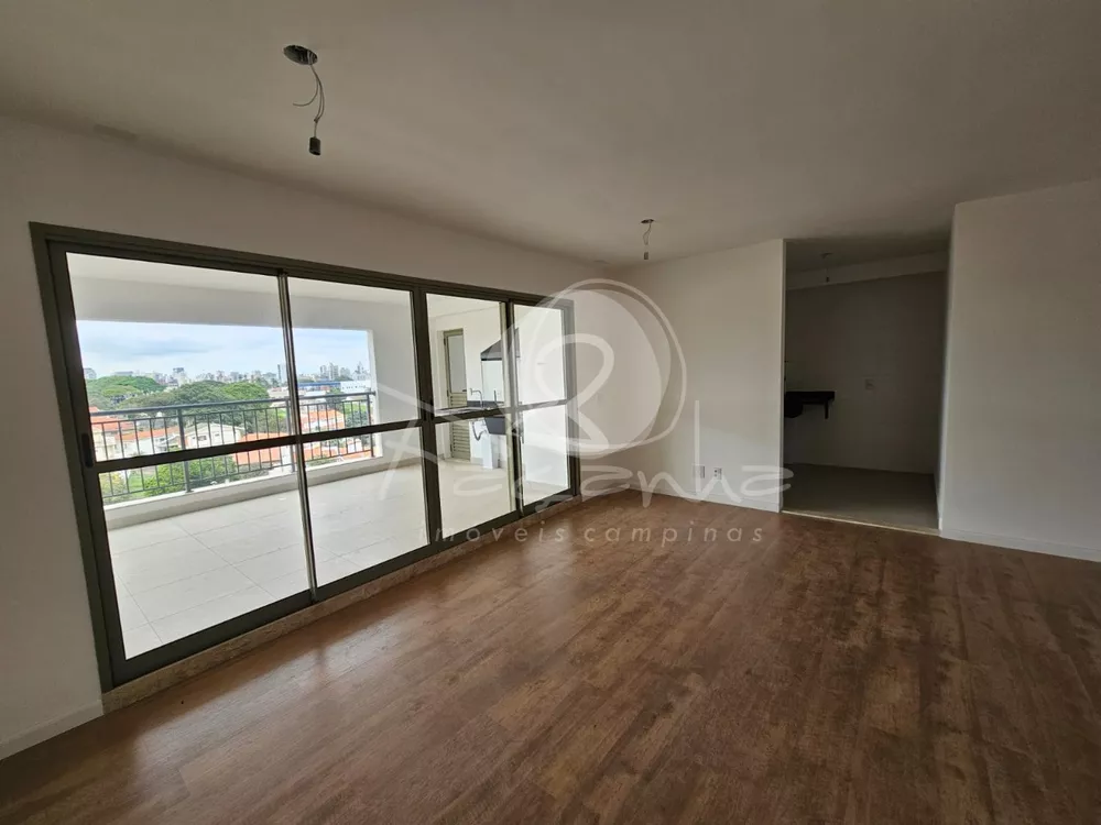 Apartamento à venda com 3 quartos, 121m² - Foto 1