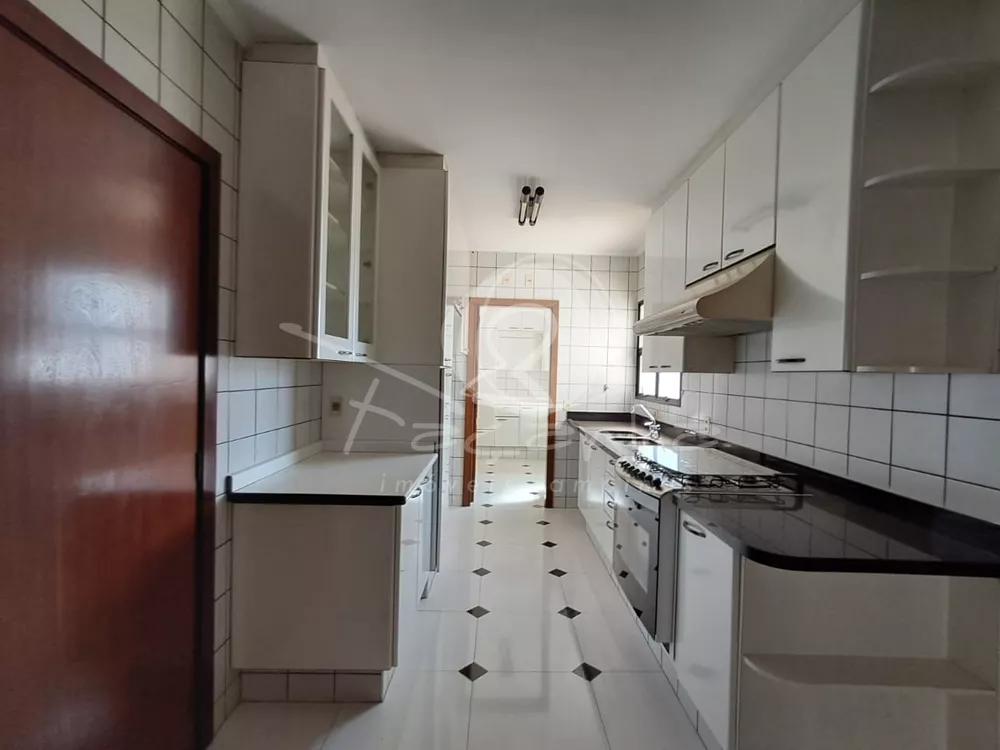 Apartamento à venda com 4 quartos, 165m² - Foto 3