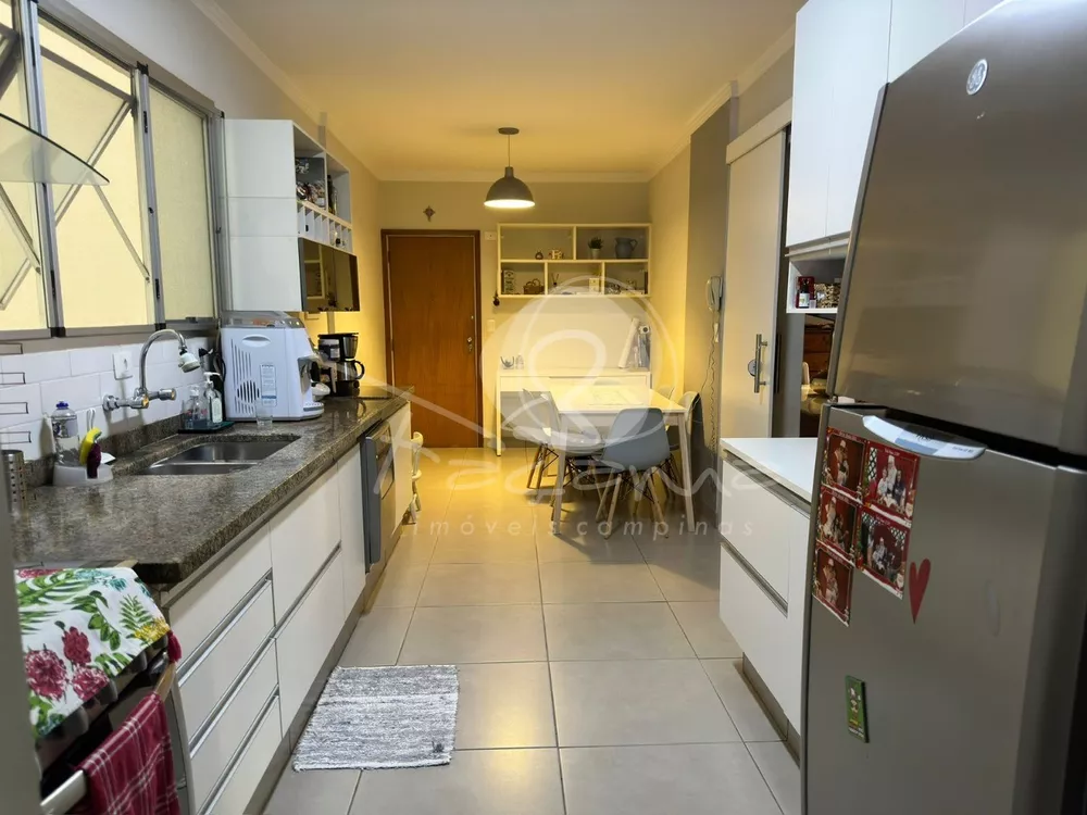 Apartamento à venda com 3 quartos, 135m² - Foto 3