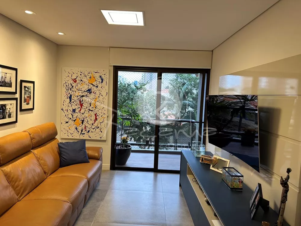 Apartamento à venda com 3 quartos, 119m² - Foto 1