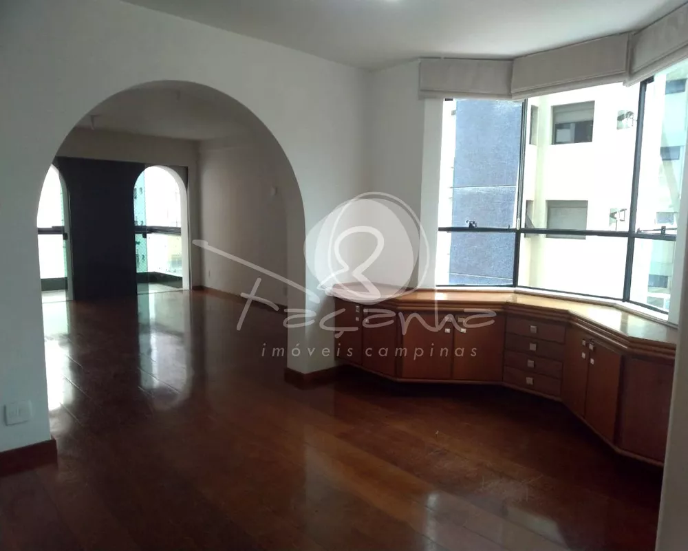 Apartamento à venda com 3 quartos, 155m² - Foto 1