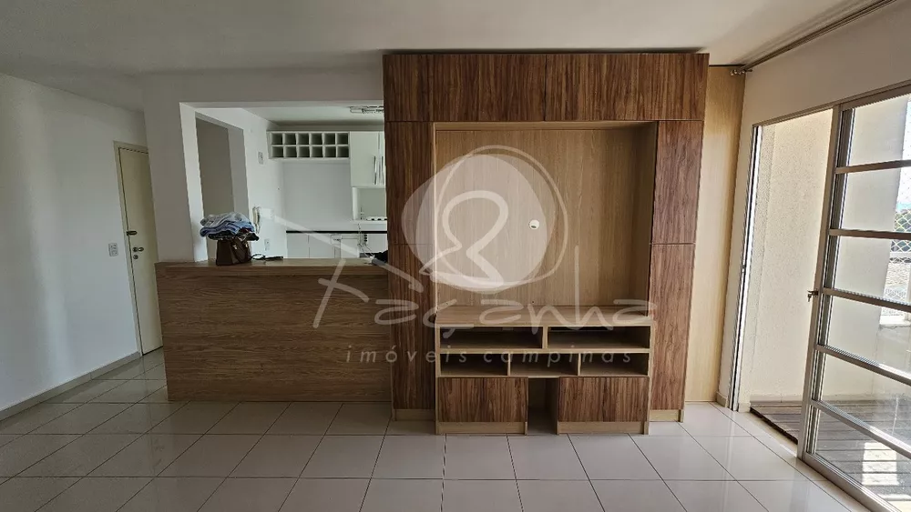 Apartamento à venda com 3 quartos, 70m² - Foto 3