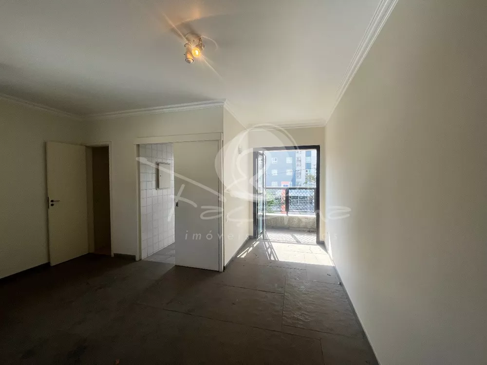 Apartamento à venda com 1 quarto, 55m² - Foto 1