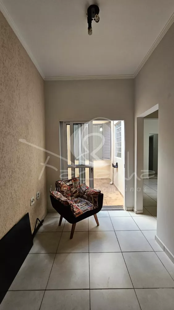 Casa à venda com 5 quartos, 206m² - Foto 3