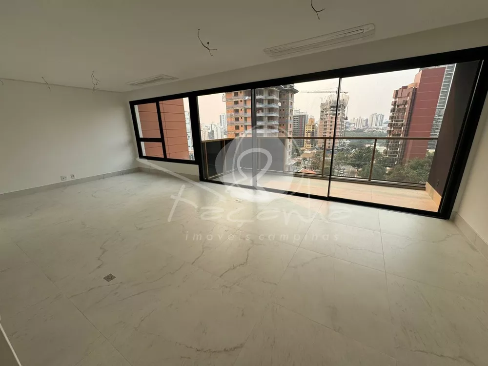 Apartamento à venda com 3 quartos, 170m² - Foto 1