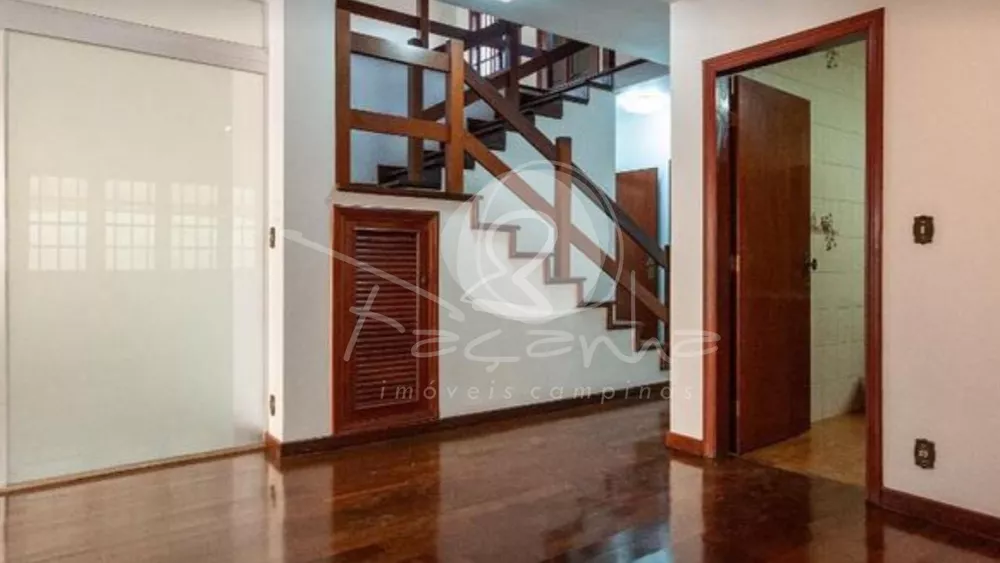 Prédio Inteiro à venda com 4 quartos, 308m² - Foto 2