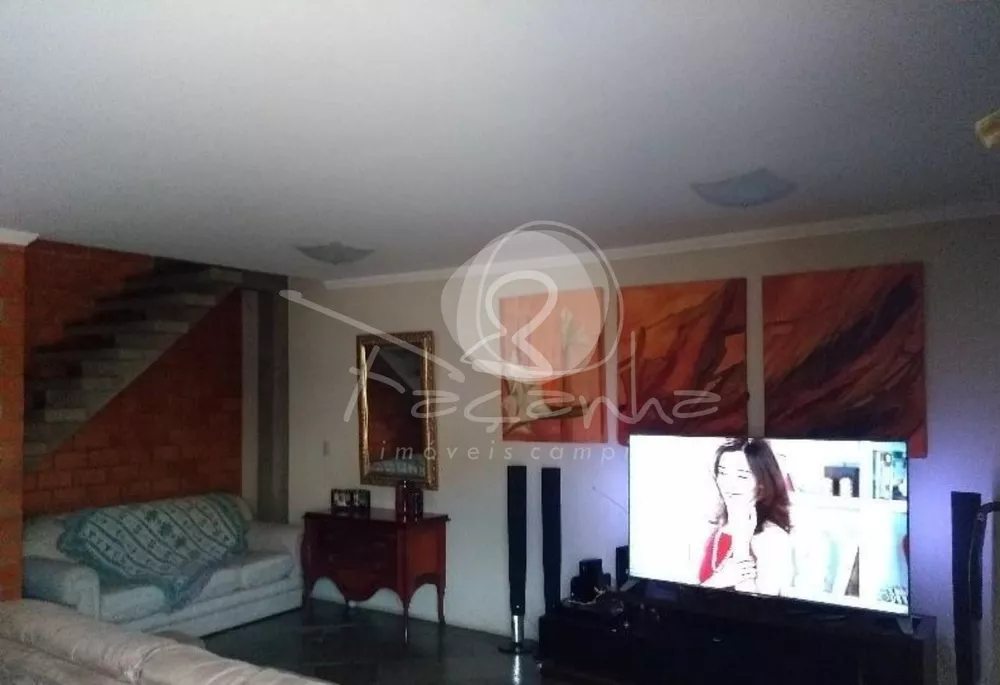 Casa de Condomínio à venda com 3 quartos, 350m² - Foto 2