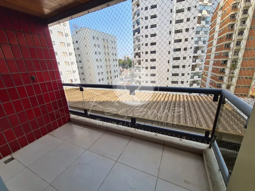 Apartamento à venda com 3 quartos, 119m² - Foto 3