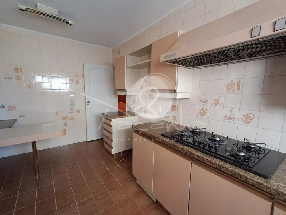 Apartamento à venda com 3 quartos, 153m² - Foto 3