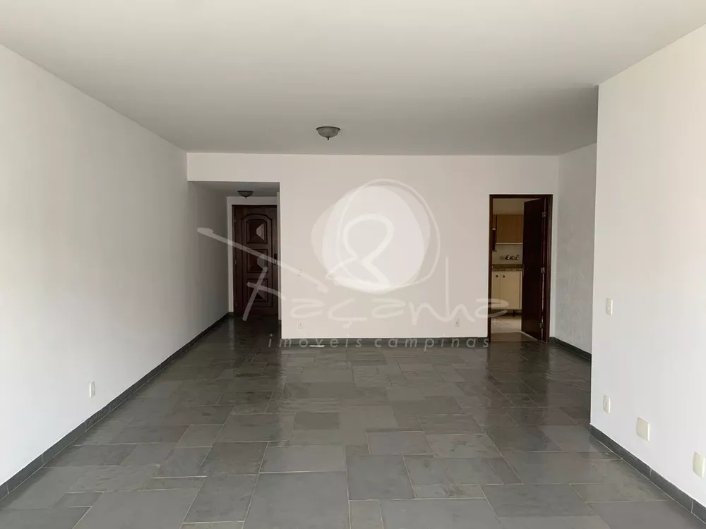 Apartamento à venda com 3 quartos, 140m² - Foto 2