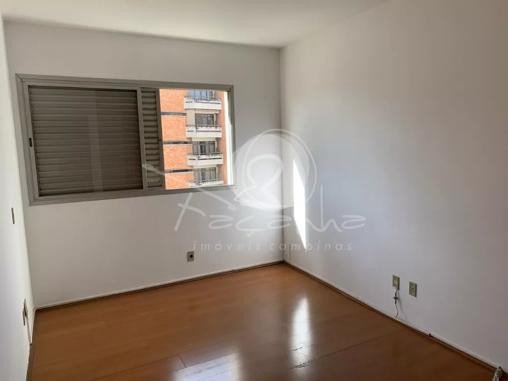 Apartamento à venda com 3 quartos, 140m² - Foto 4