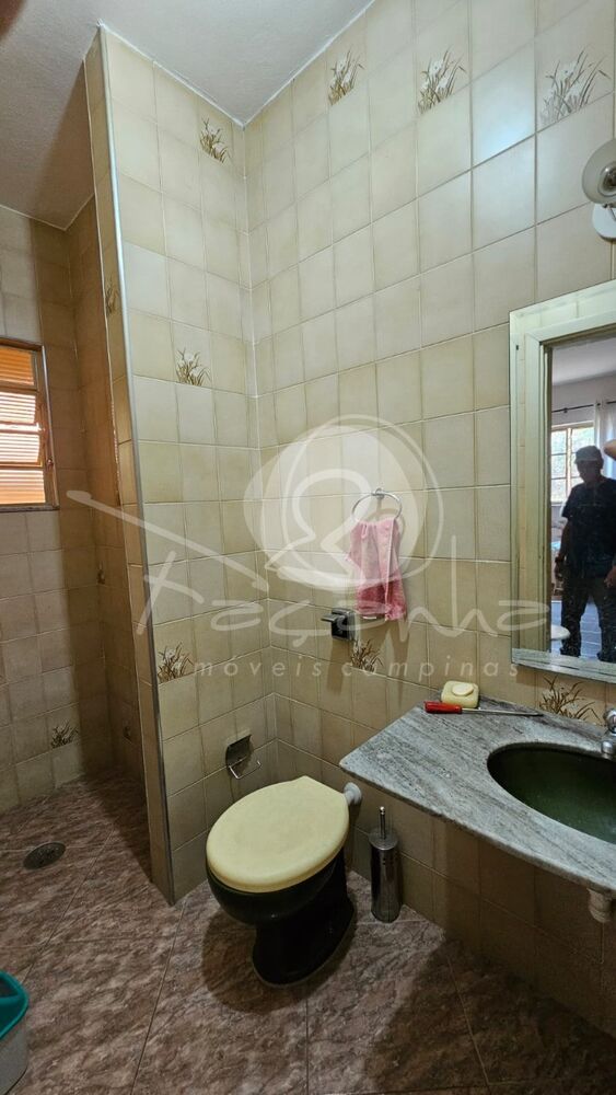 Casa à venda com 4 quartos, 208m² - Foto 3