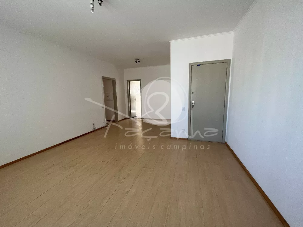 Apartamento à venda com 3 quartos, 105m² - Foto 2