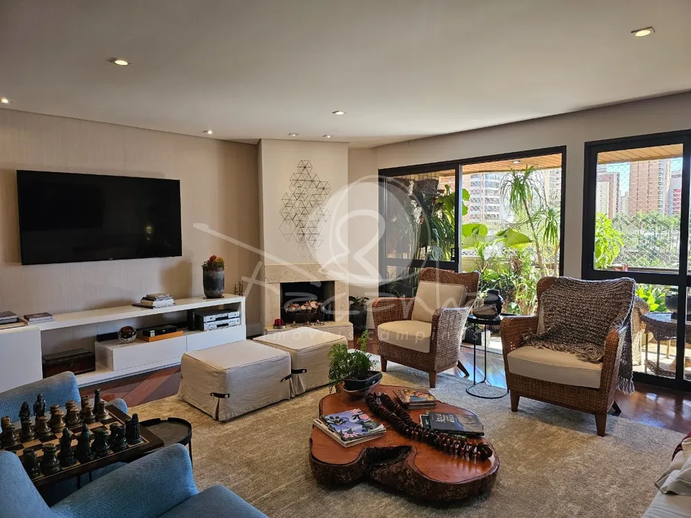 Apartamento, 3 quartos, 185 m² - Foto 1