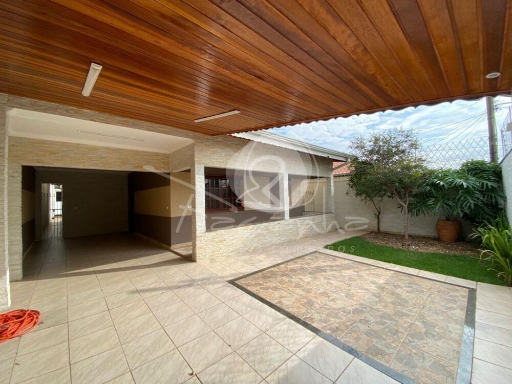 Casa, 3 quartos, 216 m² - Foto 4