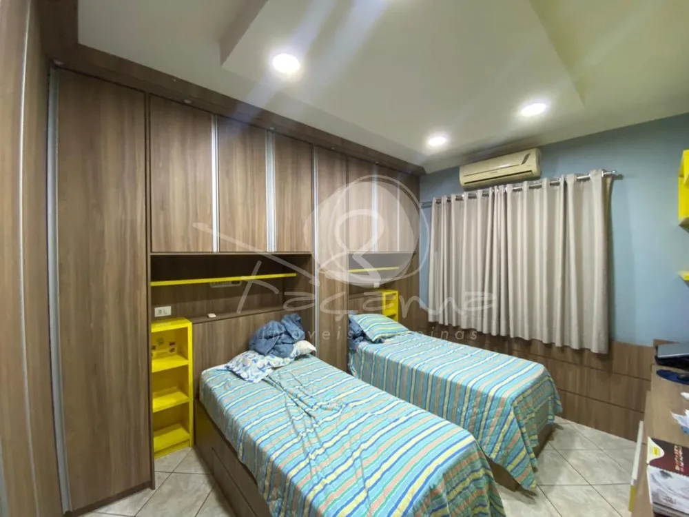 Casa, 3 quartos, 216 m² - Foto 9