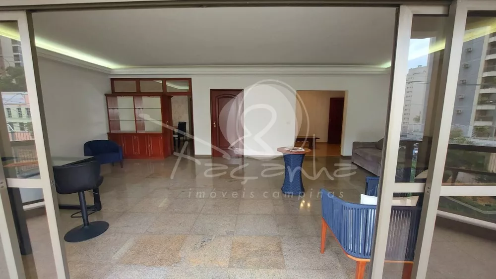 Apartamento à venda com 4 quartos, 213m² - Foto 1