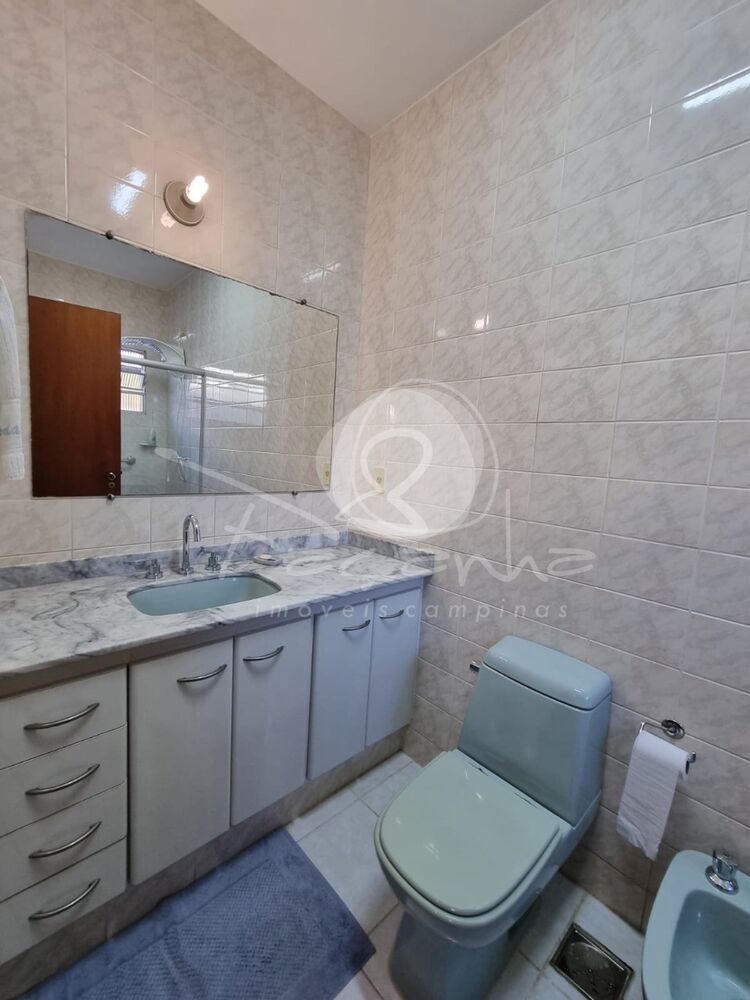 Casa de Condomínio à venda com 3 quartos, 256m² - Foto 2