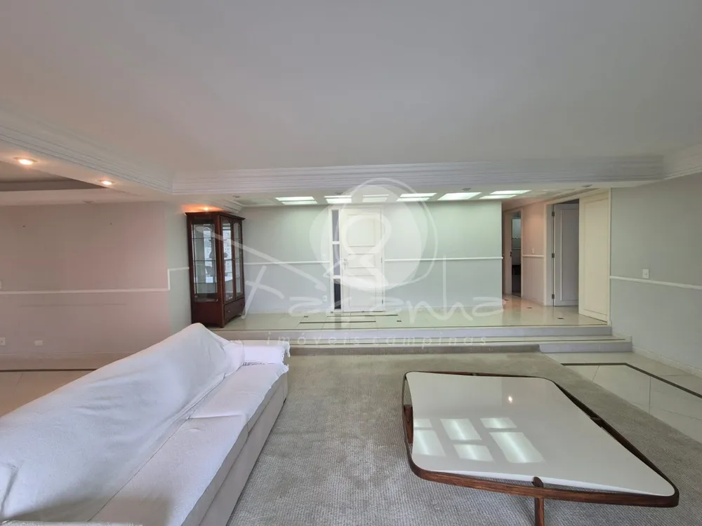 Apartamento, 3 quartos, 220 m² - Foto 3