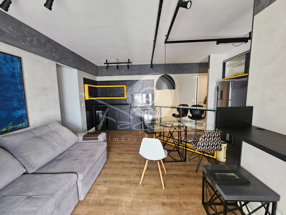 Apartamento para alugar com 3 quartos, 87m² - Foto 2