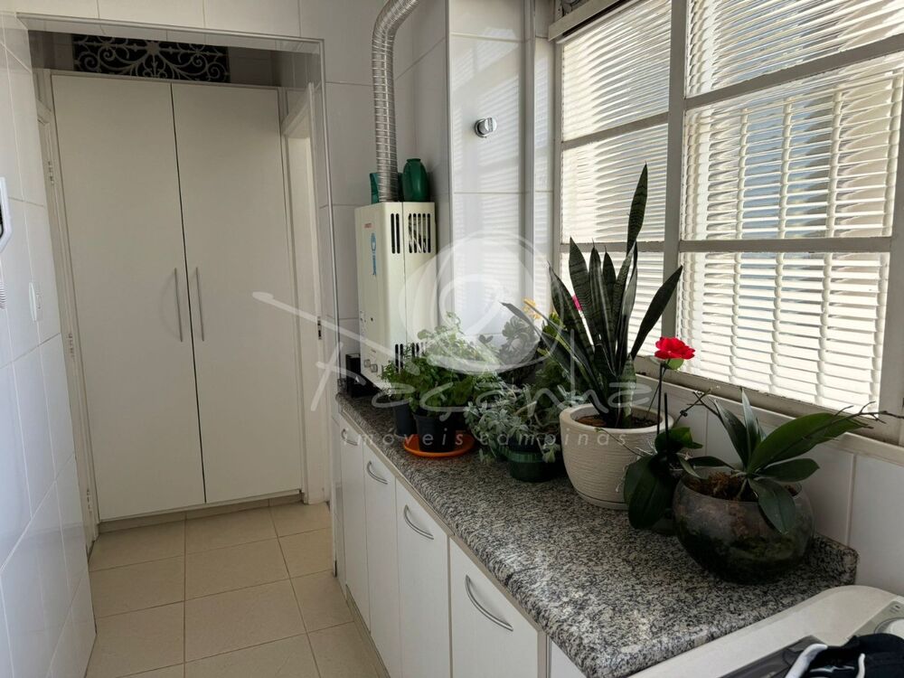 Apartamento à venda com 3 quartos, 153m² - Foto 7
