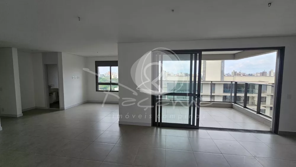 Apartamento à venda com 3 quartos, 125m² - Foto 1