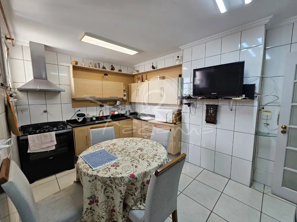 Apartamento, 3 quartos, 145 m² - Foto 2
