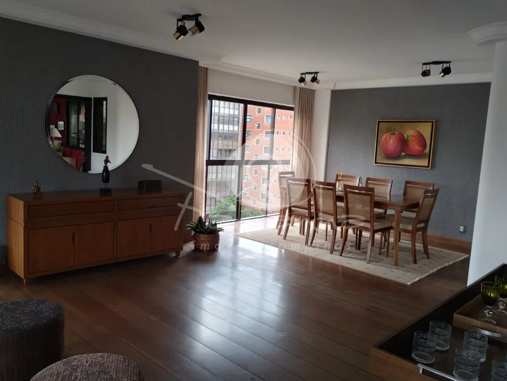 Apartamento, 3 quartos, 200 m² - Foto 1