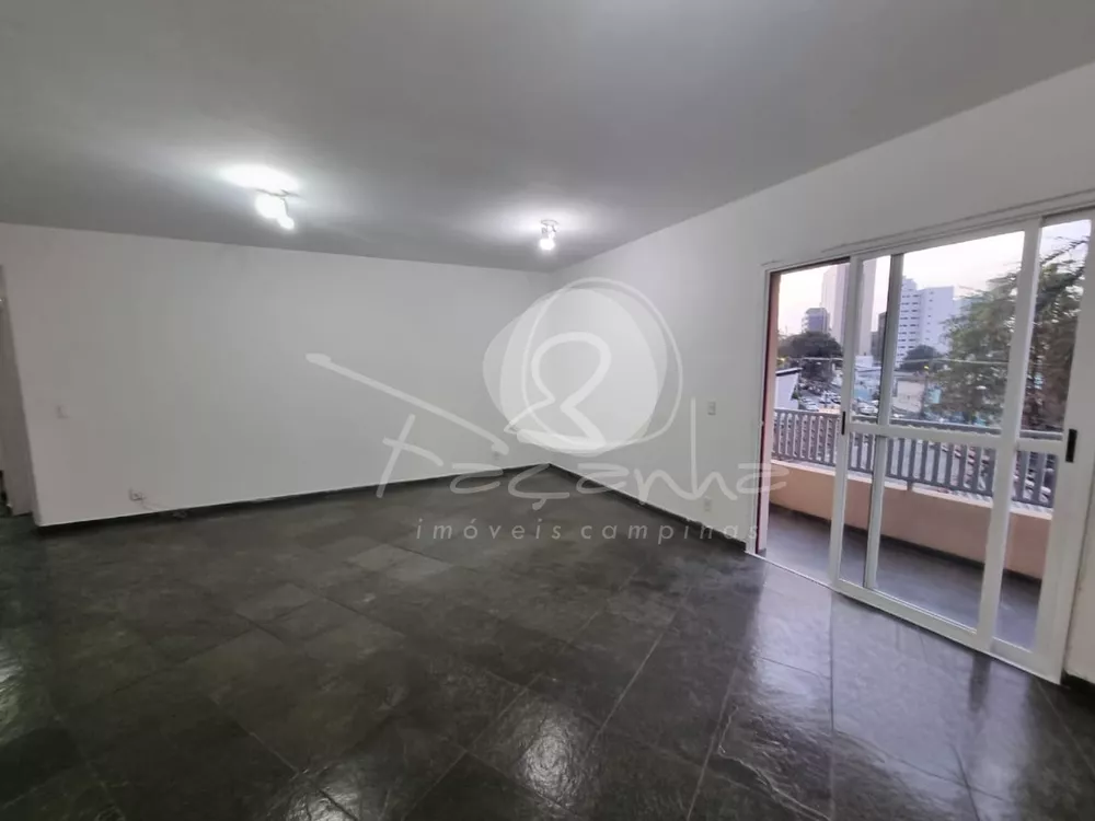 Apartamento à venda com 3 quartos, 145m² - Foto 1