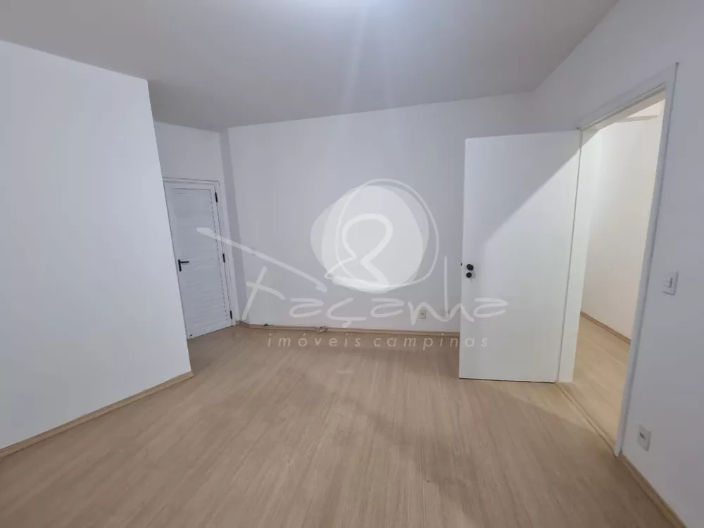 Apartamento à venda com 3 quartos, 145m² - Foto 4