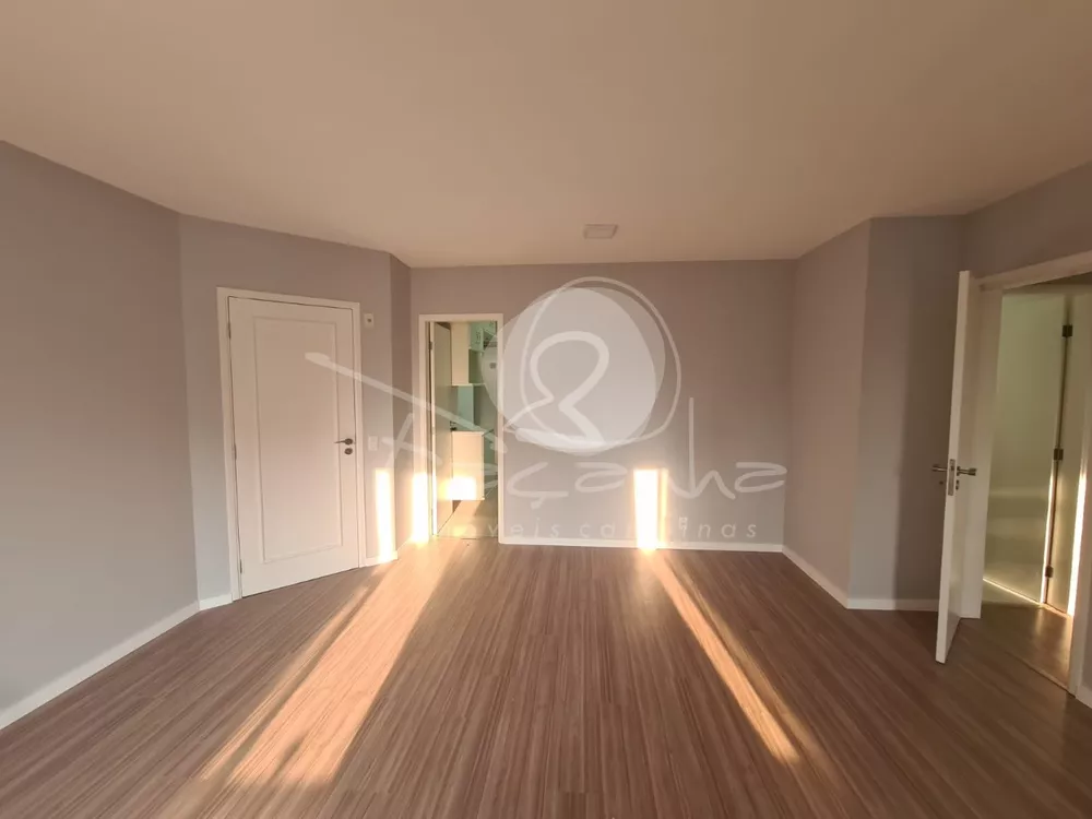 Apartamento à venda com 3 quartos, 86m² - Foto 4