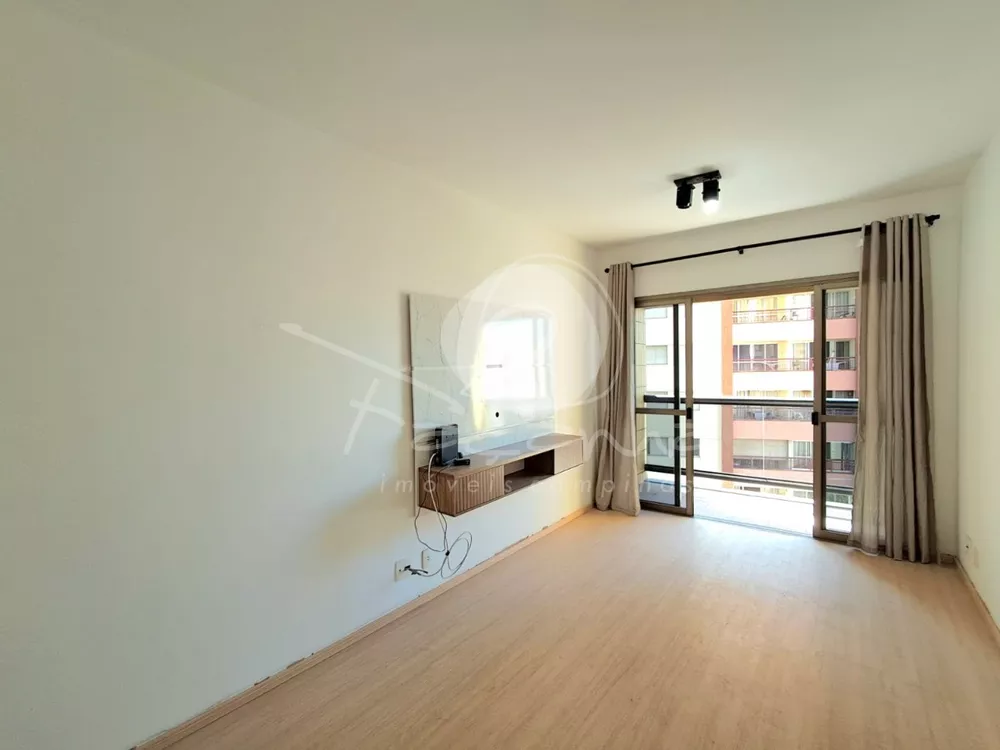 Apartamento à venda com 1 quarto, 65m² - Foto 2