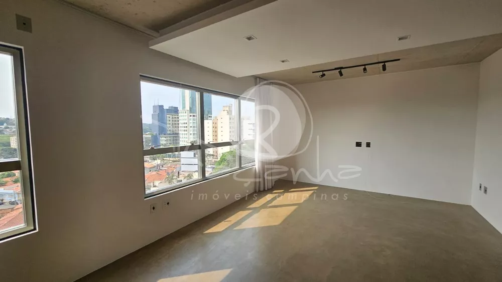 Apartamento à venda com 2 quartos, 70m² - Foto 2